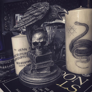 Raven Statue